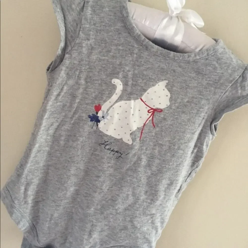 GAP baby gray